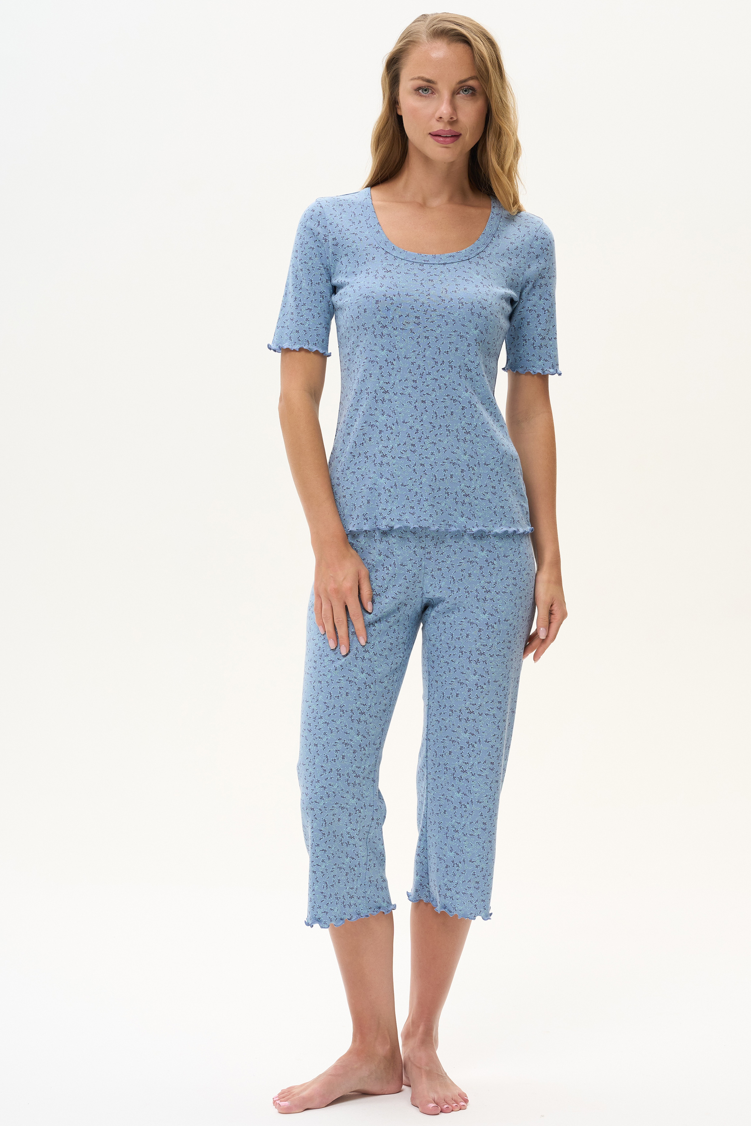 Пижама с бриджами P0720-P51.5F06