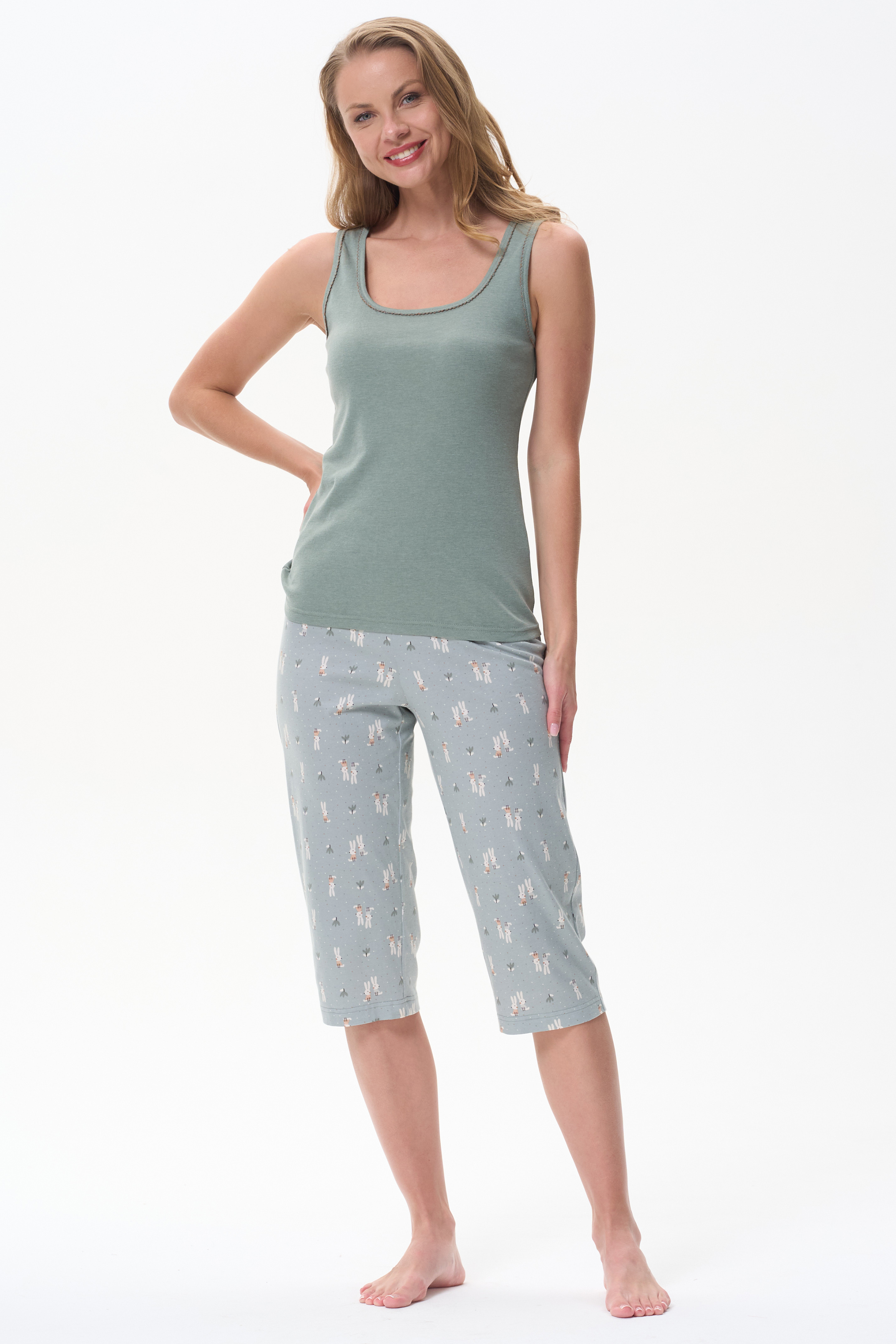 Пижама с бриджами P2700-M74.5F14