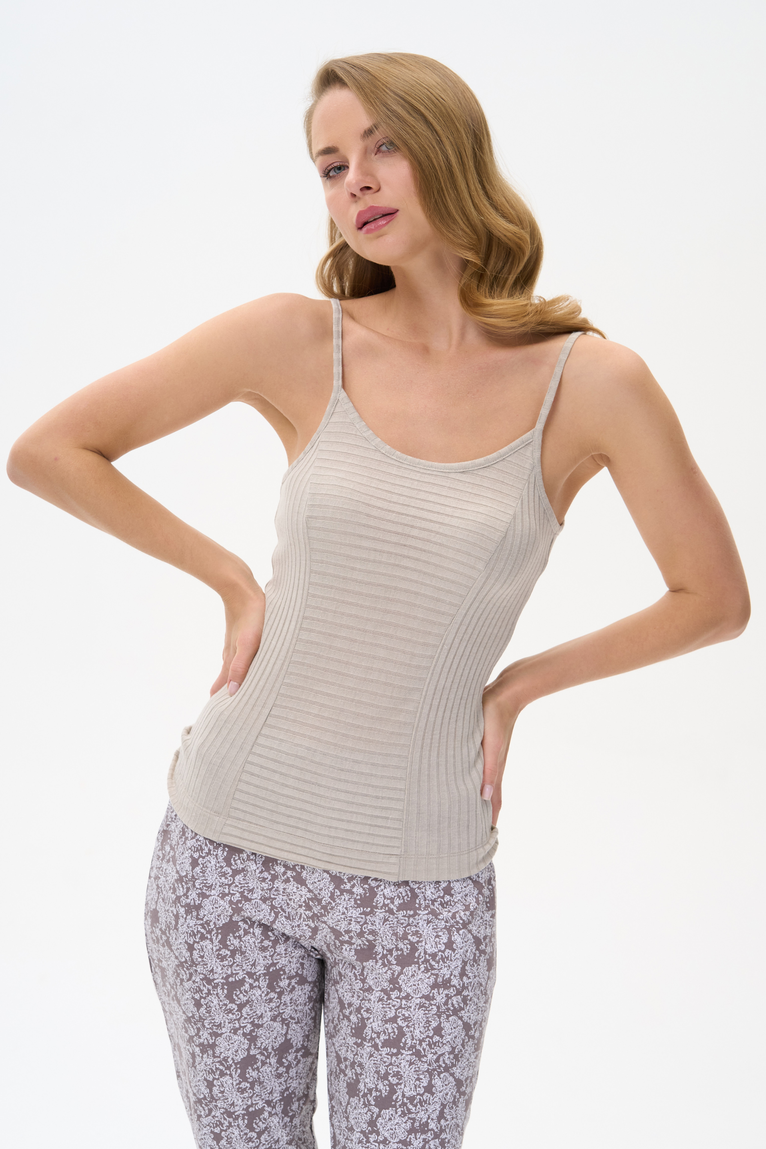 Топ L4032-M04.4F07