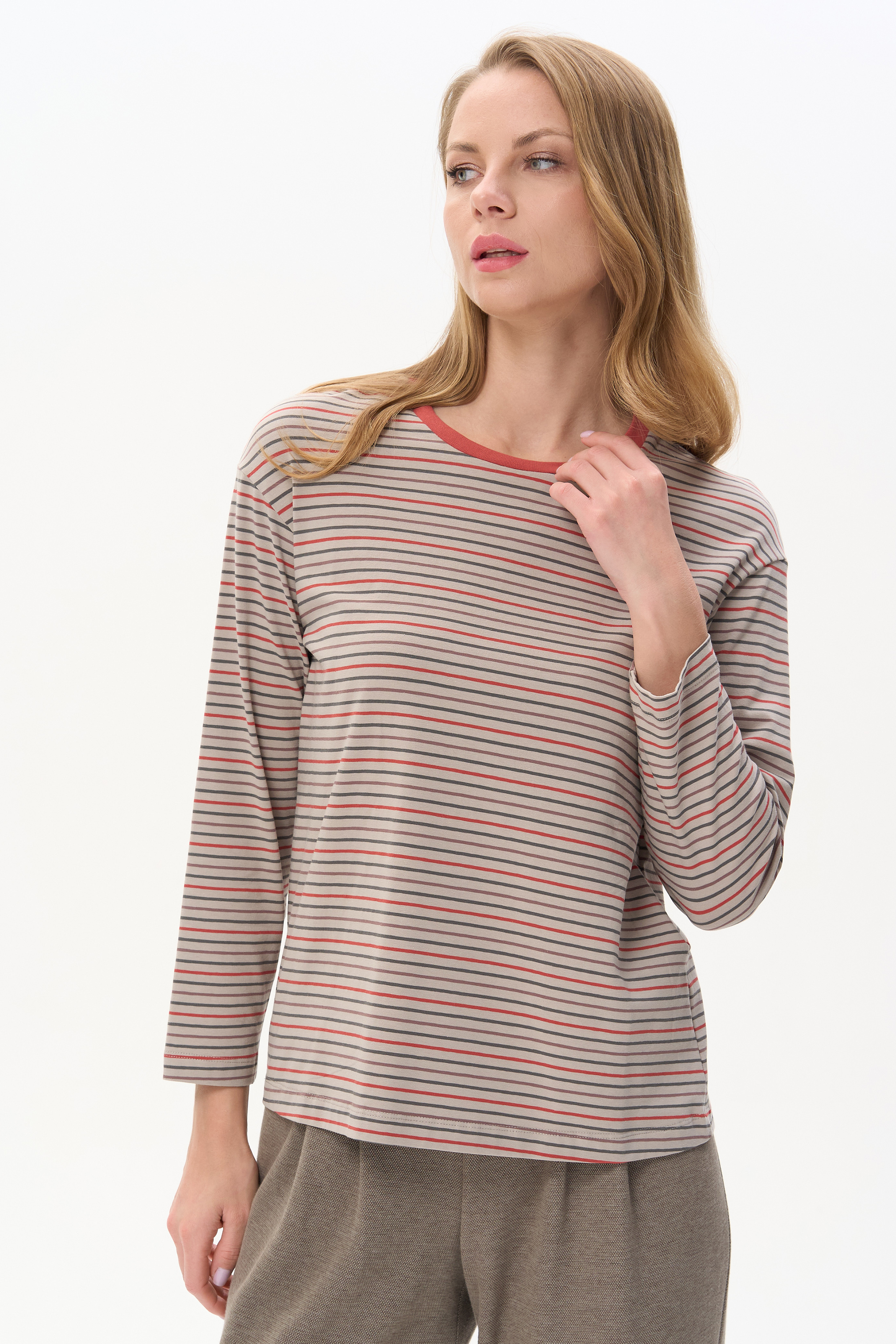 Джемпер K0267-S19.3F07